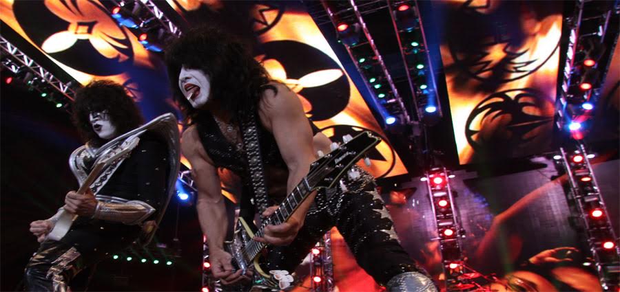 Kiss