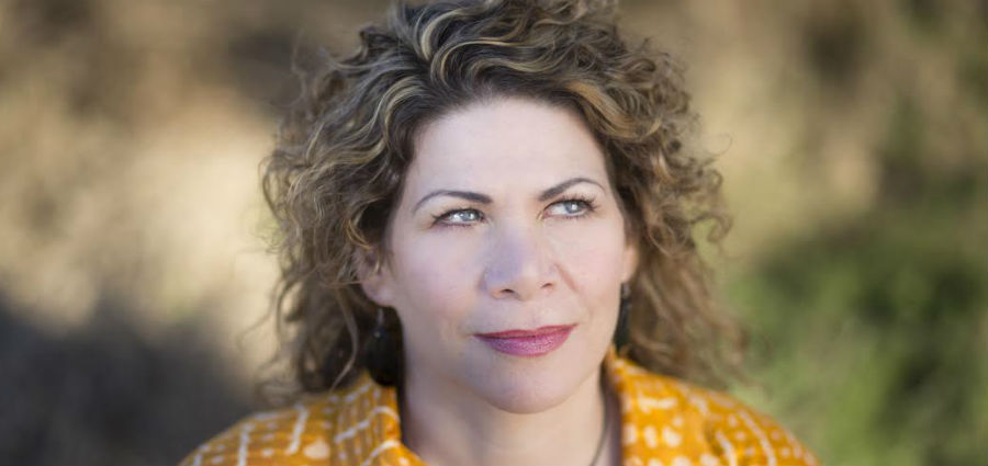 Dayna Kurtz